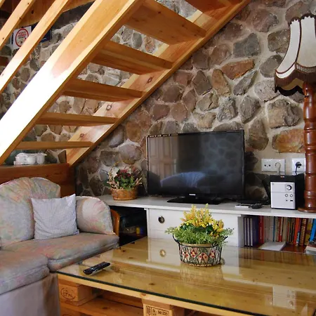 Kır Evi Arroyo Milano Maello